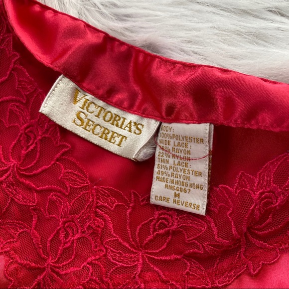 Vintage Victoria’s Secret Night Gown - Picture 4 of 4